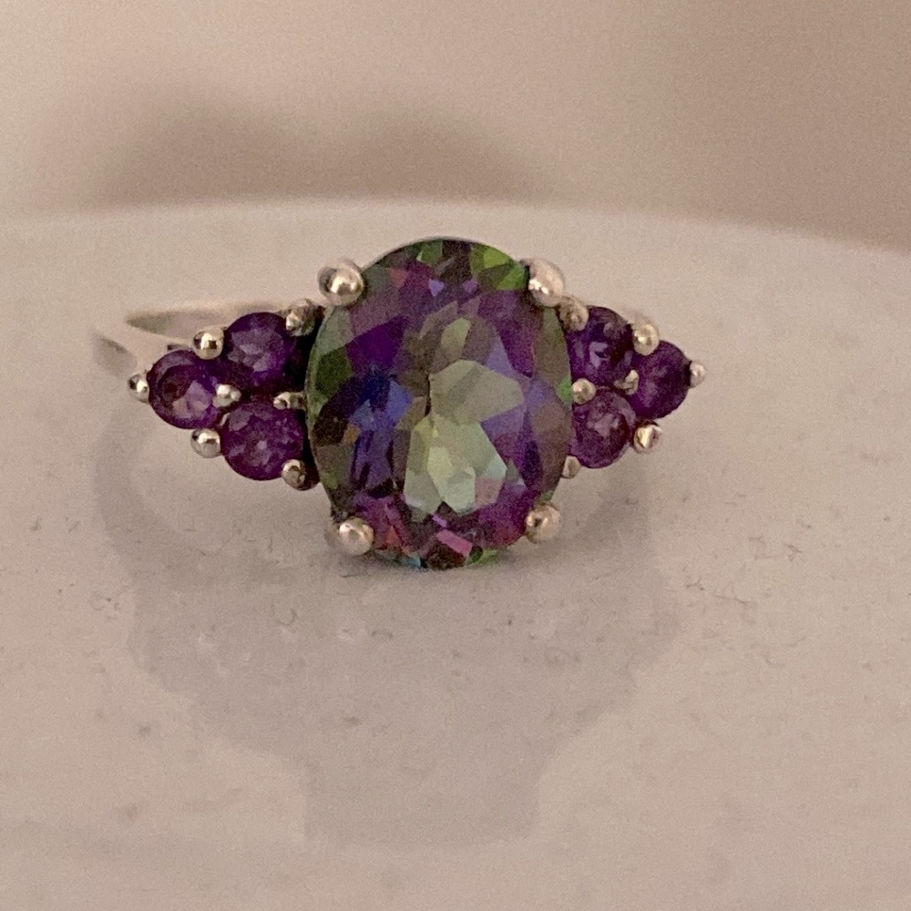 Mystic Topaz ring - size 6